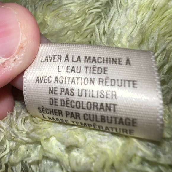 La Lingerie Robe - Picture 9 of 9